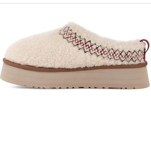 Ugg Tazz Braid Shearling Slipper NIB size 8
